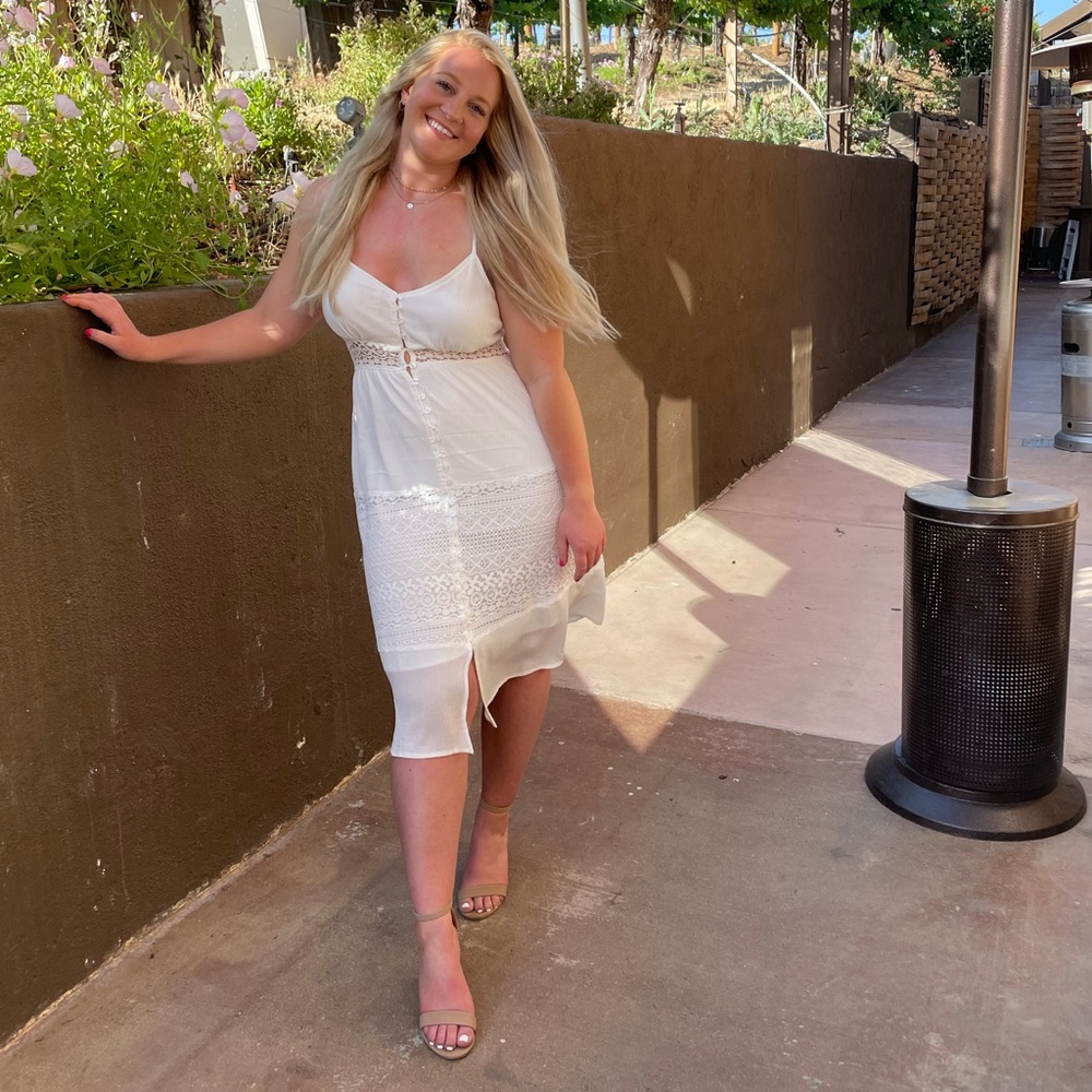 White tea length forever 21 dress